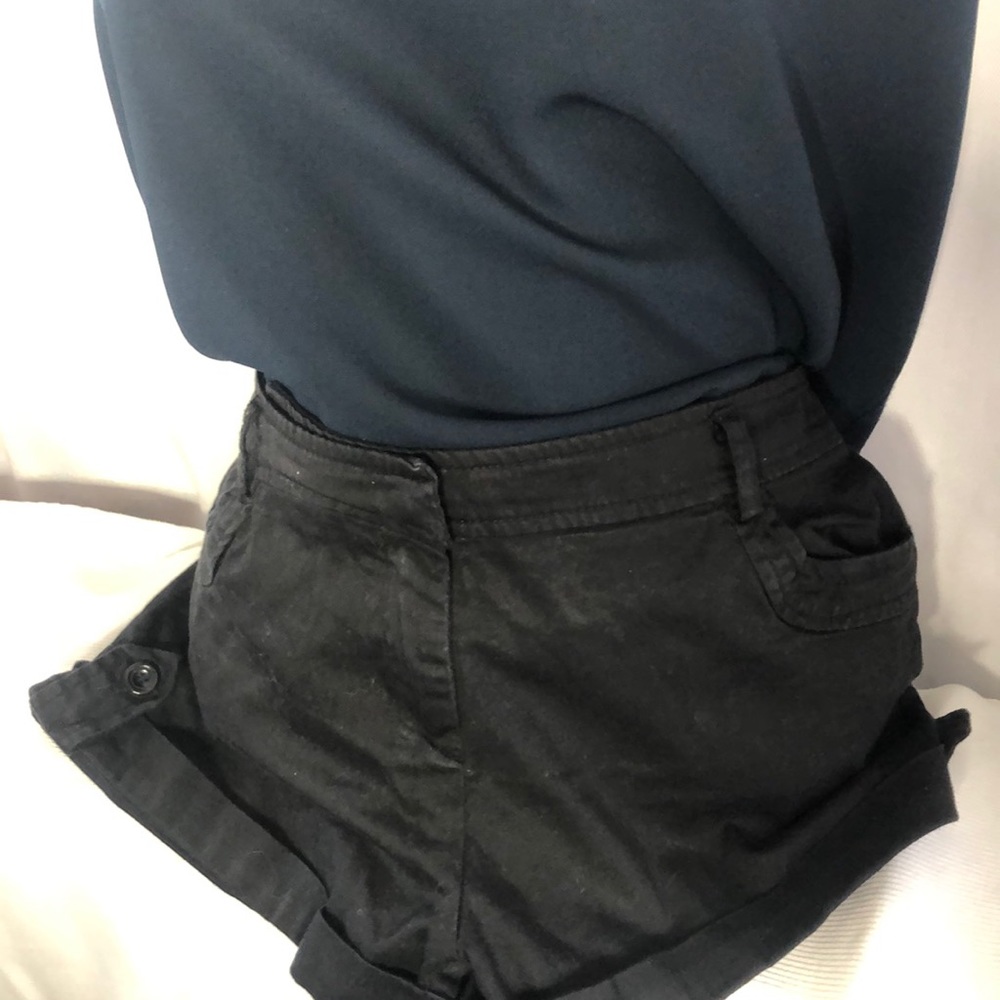 Soho Girls Black Short size Small